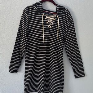 Tommy Hilfiger Black and White Lace-Up Striped Hooded Dress Size Small